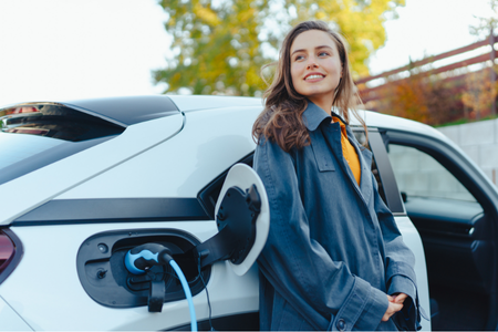 Charging electric vehicle
